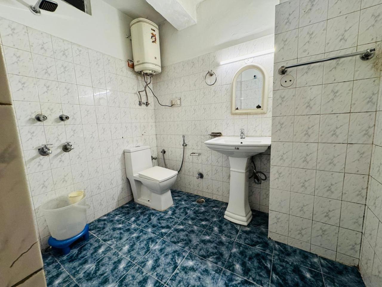 Hotel New # Link Way # Near Zing Bus Stand 마날리 외부 사진