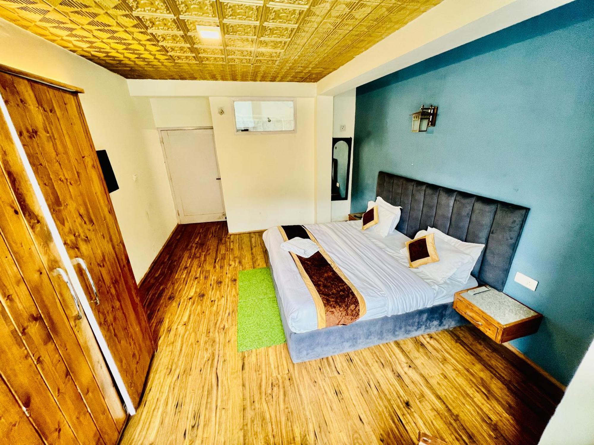 Hotel New # Link Way # Near Zing Bus Stand 마날리 외부 사진