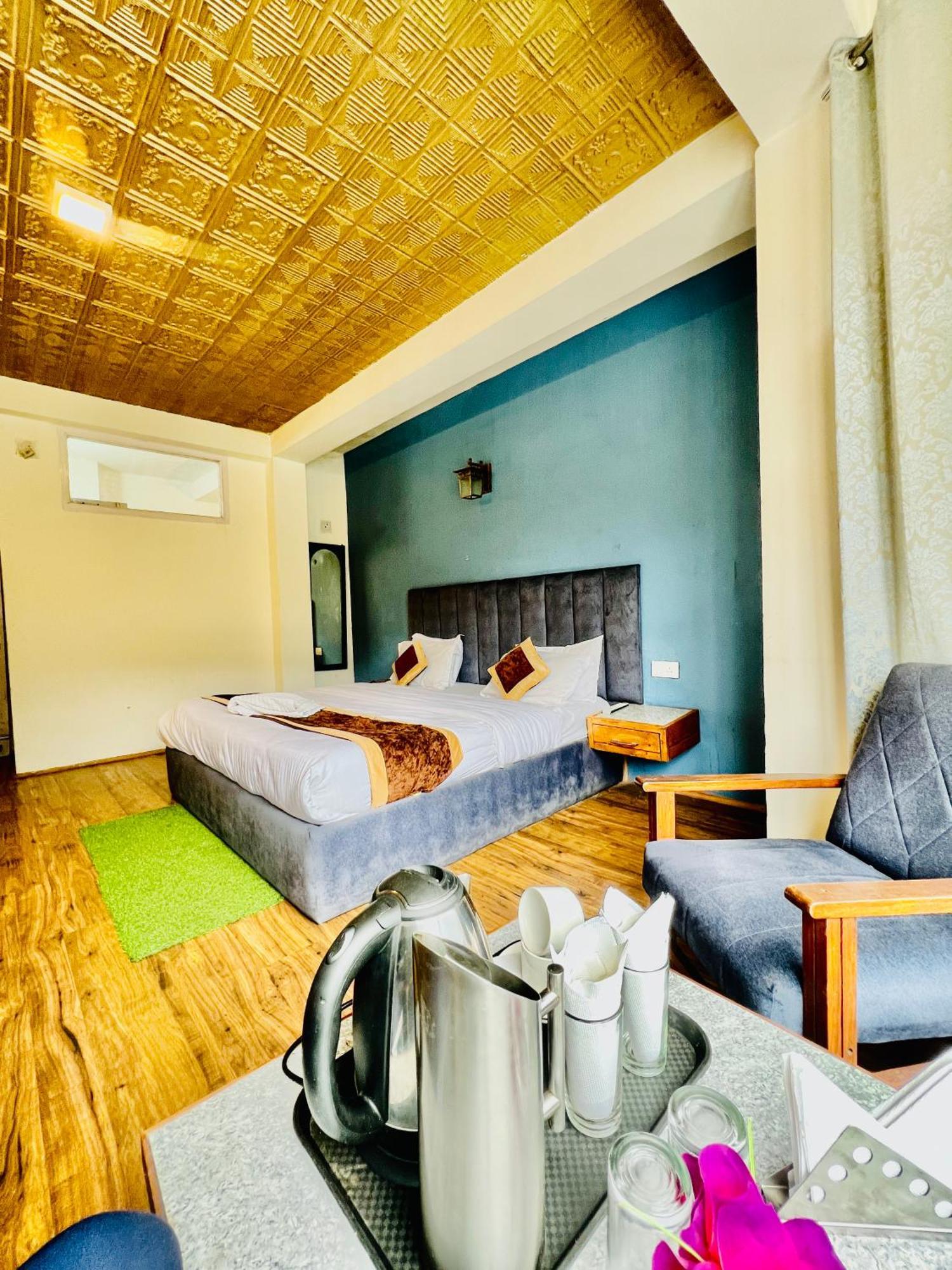 Hotel New # Link Way # Near Zing Bus Stand 마날리 외부 사진