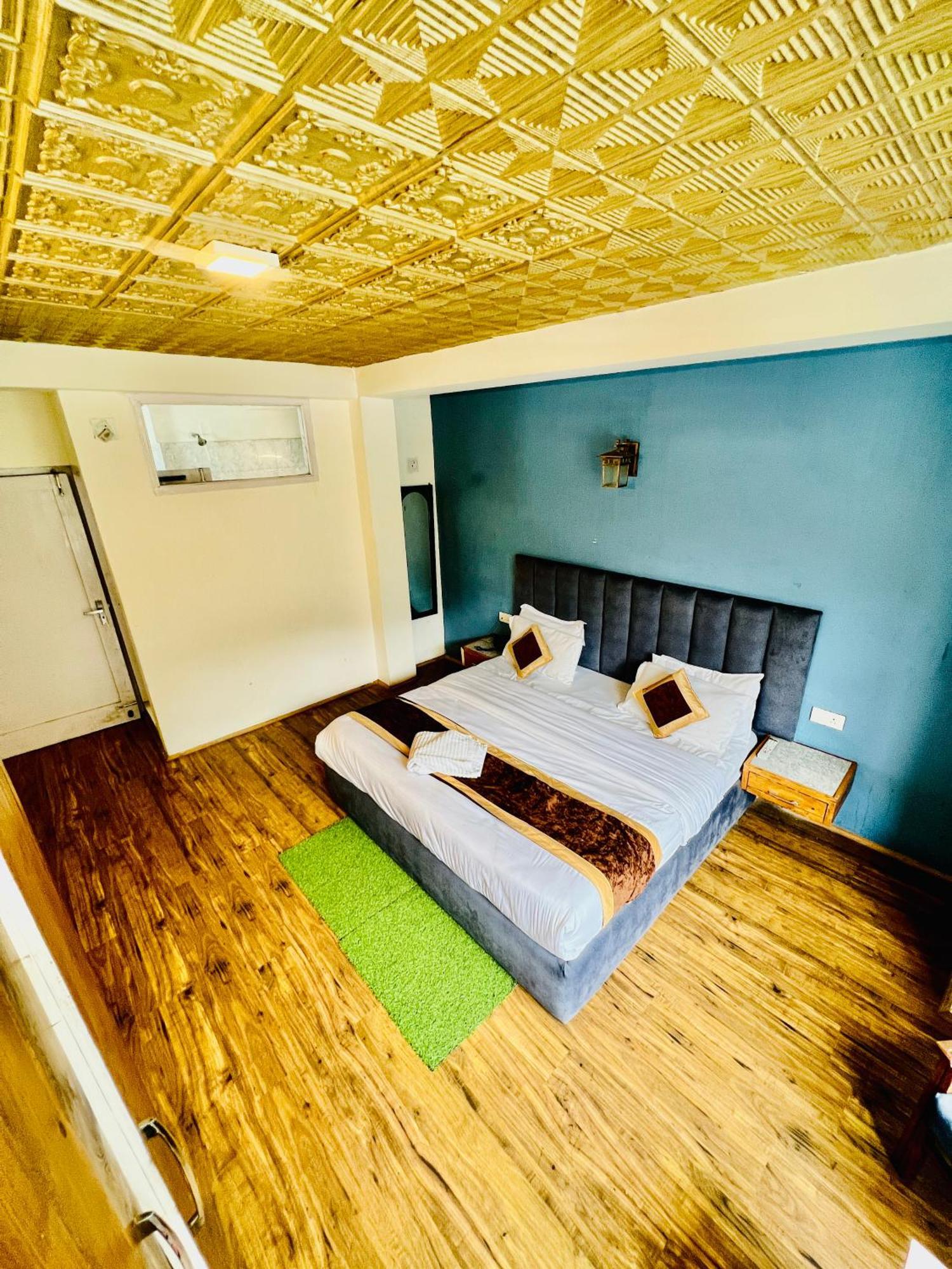 Hotel New # Link Way # Near Zing Bus Stand 마날리 외부 사진