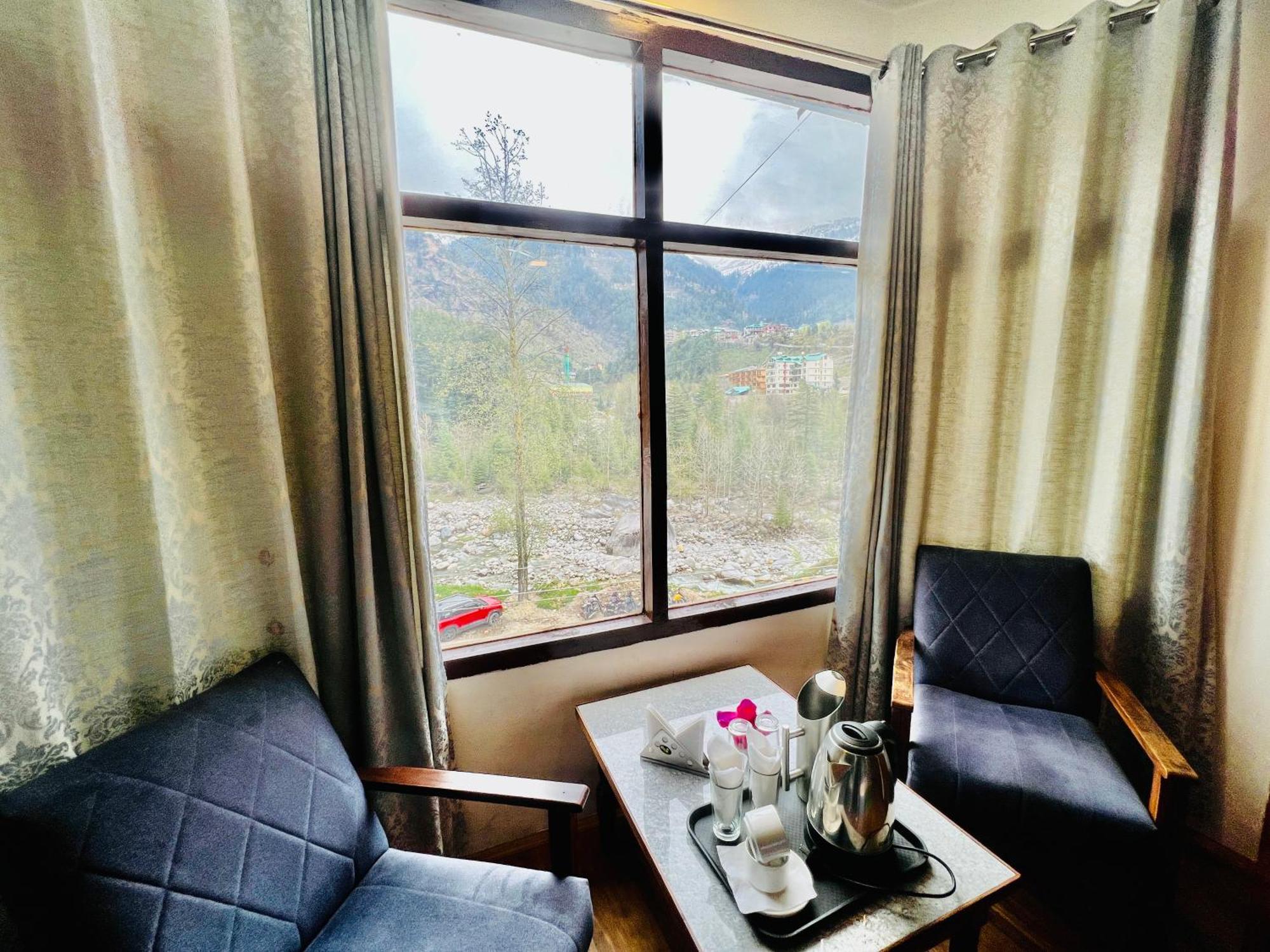 Hotel New # Link Way # Near Zing Bus Stand 마날리 외부 사진